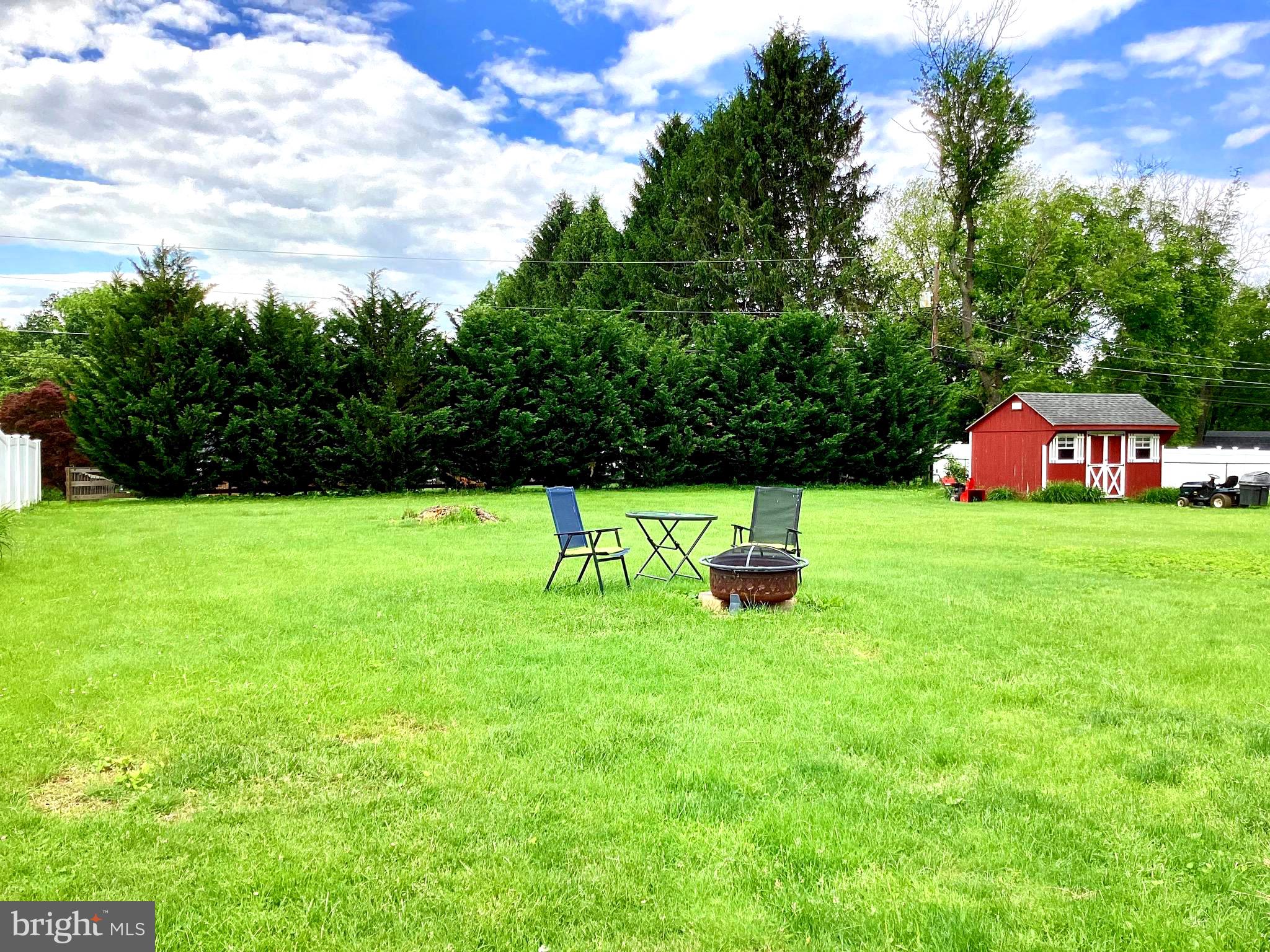 1412 N BEND ROAD N