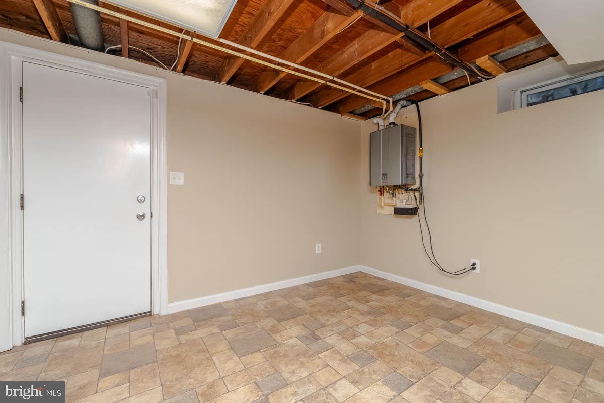 JARRETTSVILLE - Residential