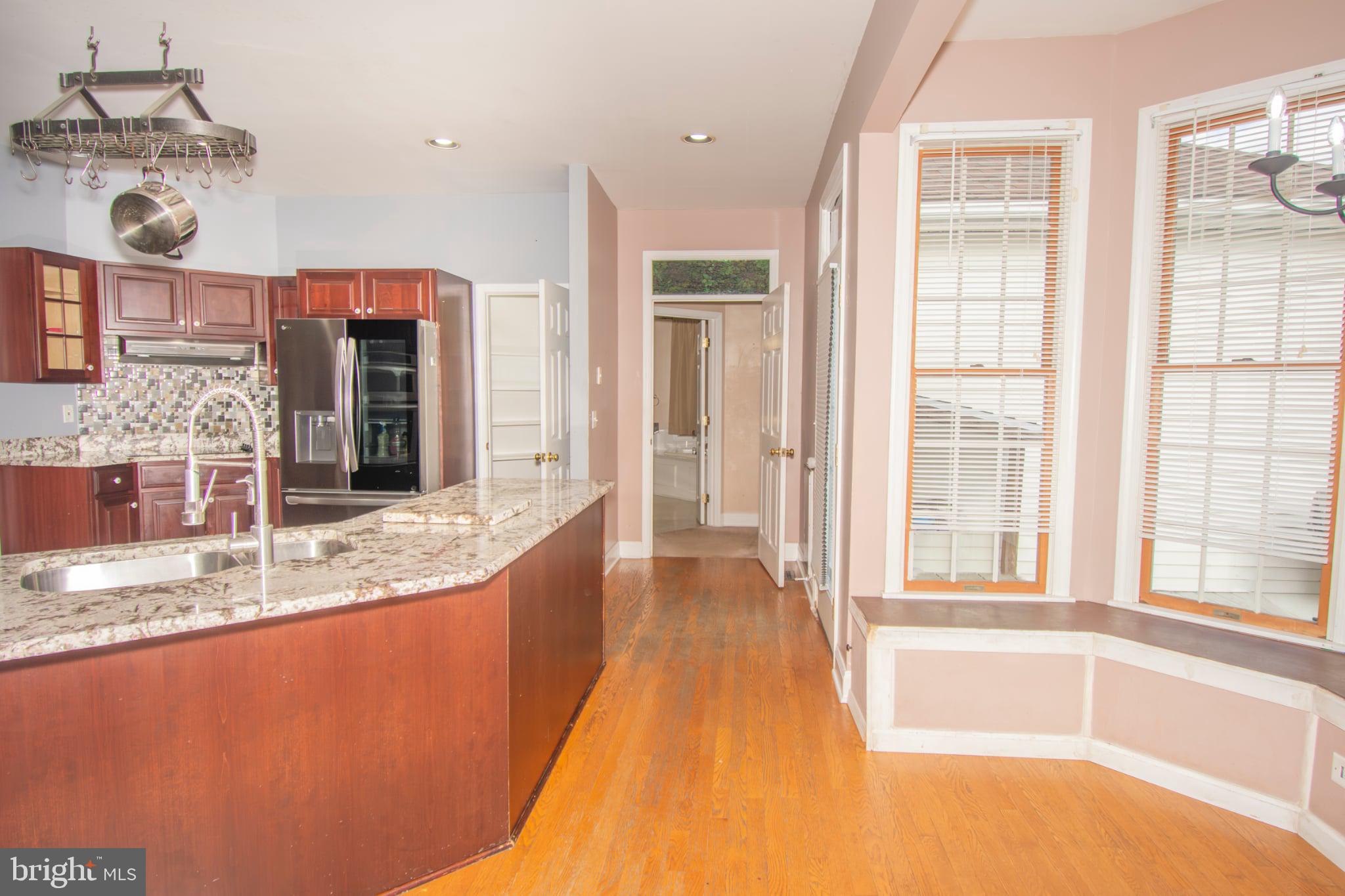 CANAL ESTATES - Residential