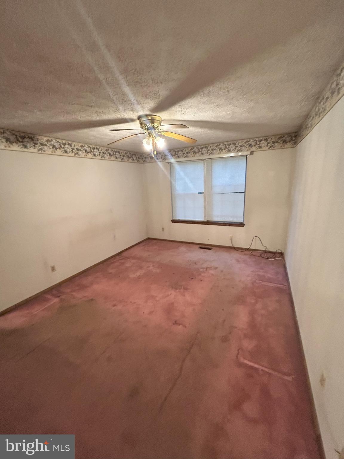 WHITE SANDS - Residential