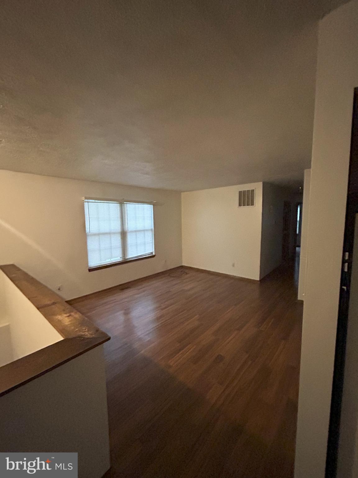 WHITE SANDS - Residential