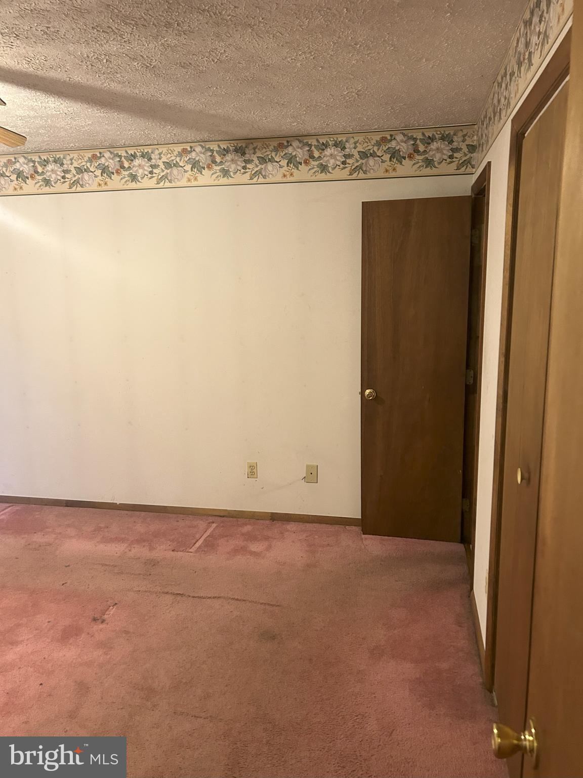 WHITE SANDS - Residential