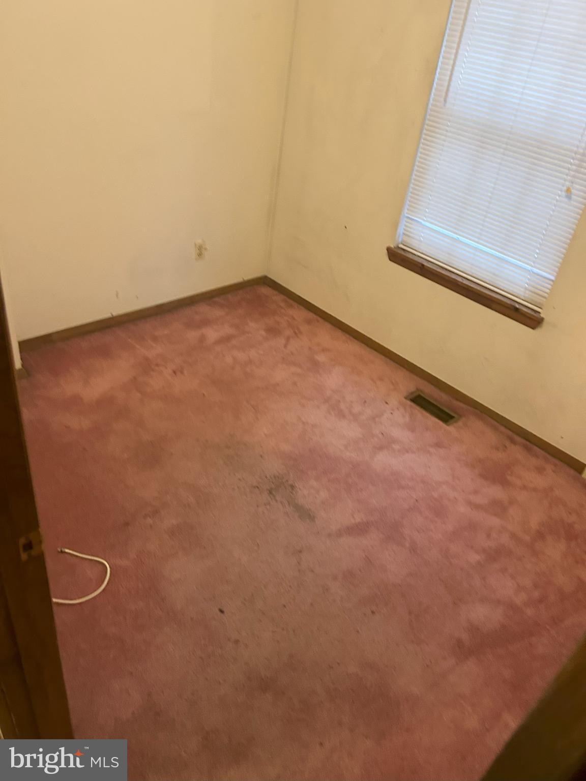 WHITE SANDS - Residential