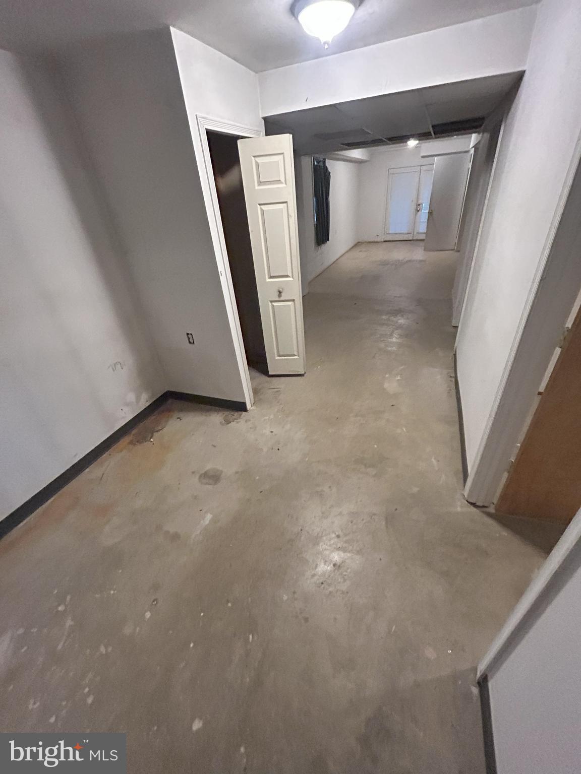 WHITE SANDS - Residential