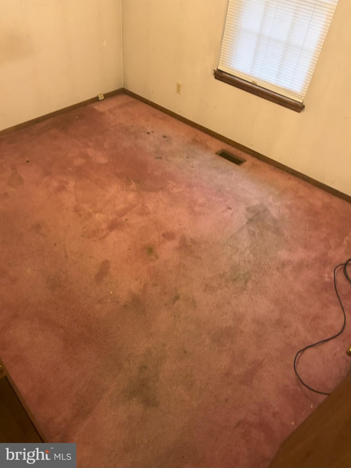 WHITE SANDS - Residential