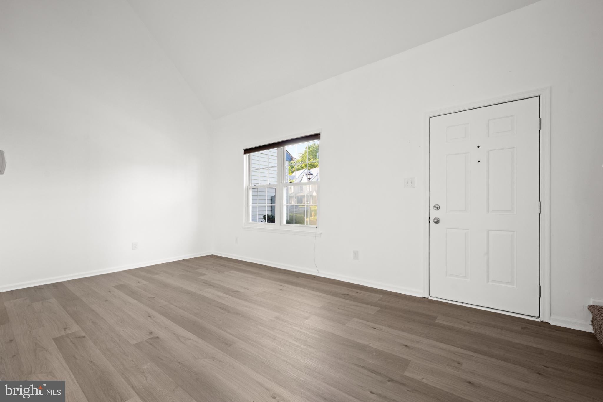 67 KNOLL DRIVE