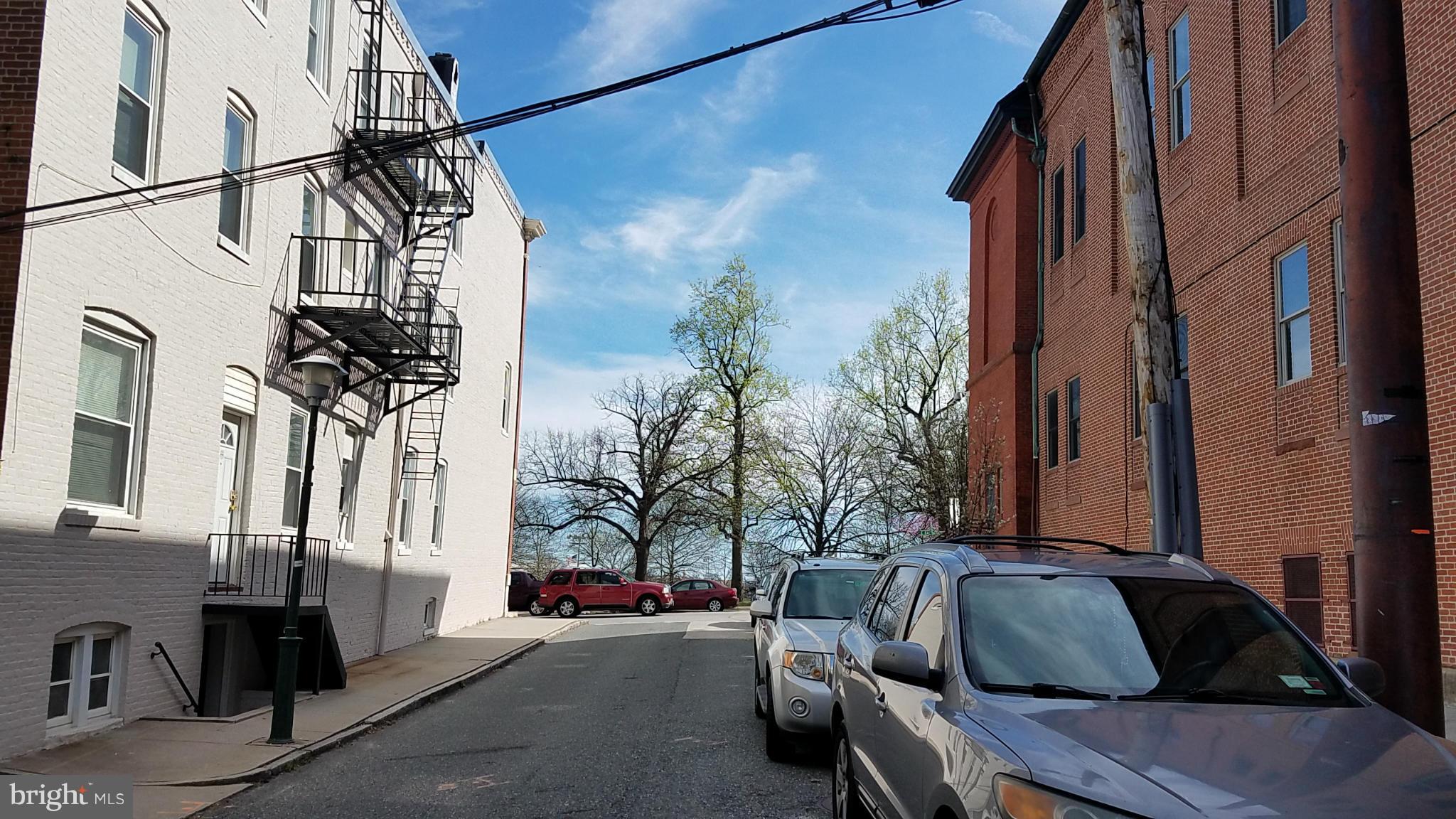 PATTERSON PARK - Residential Lease