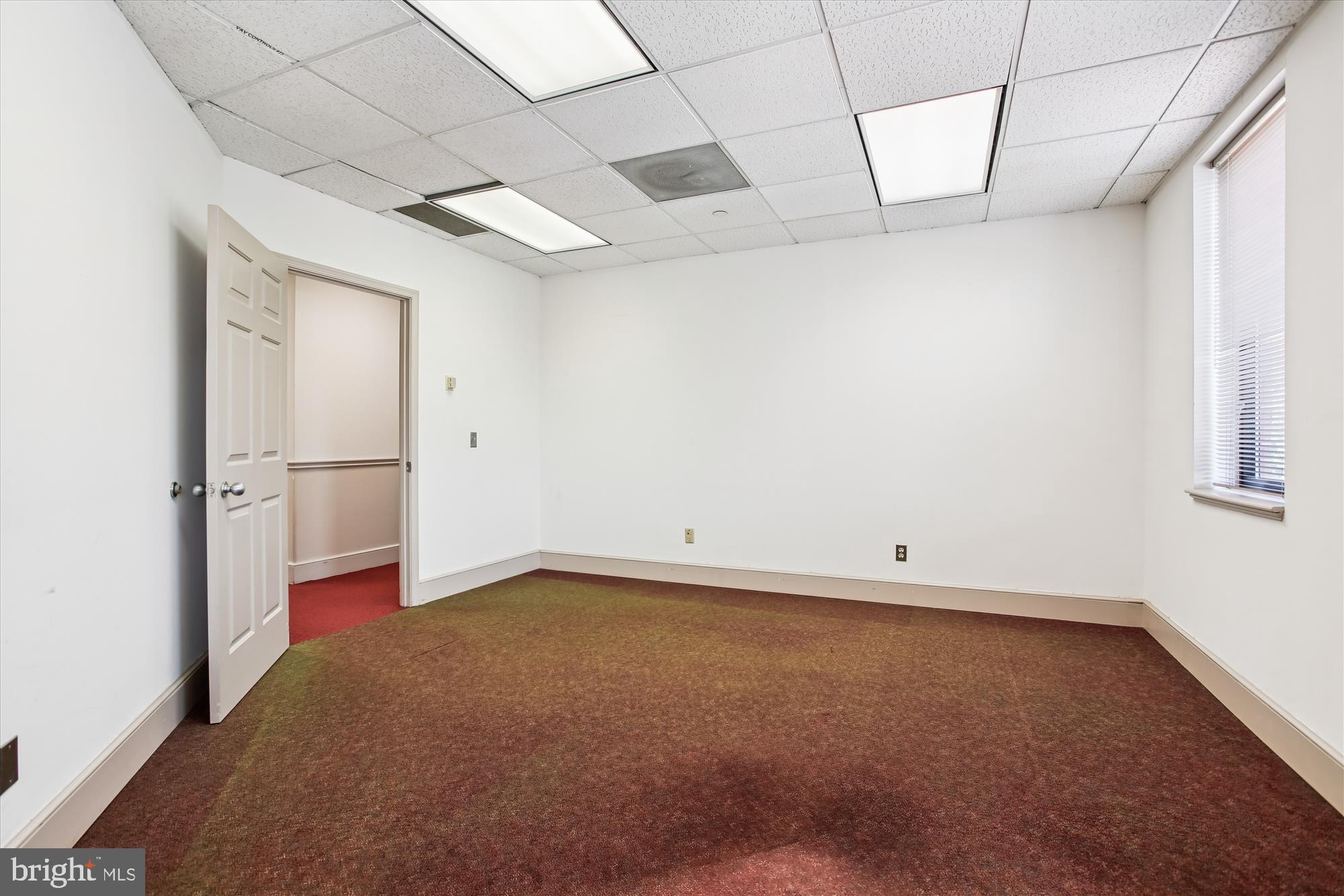 OLD TOWN ALEXANDRIA - Commercial Lease