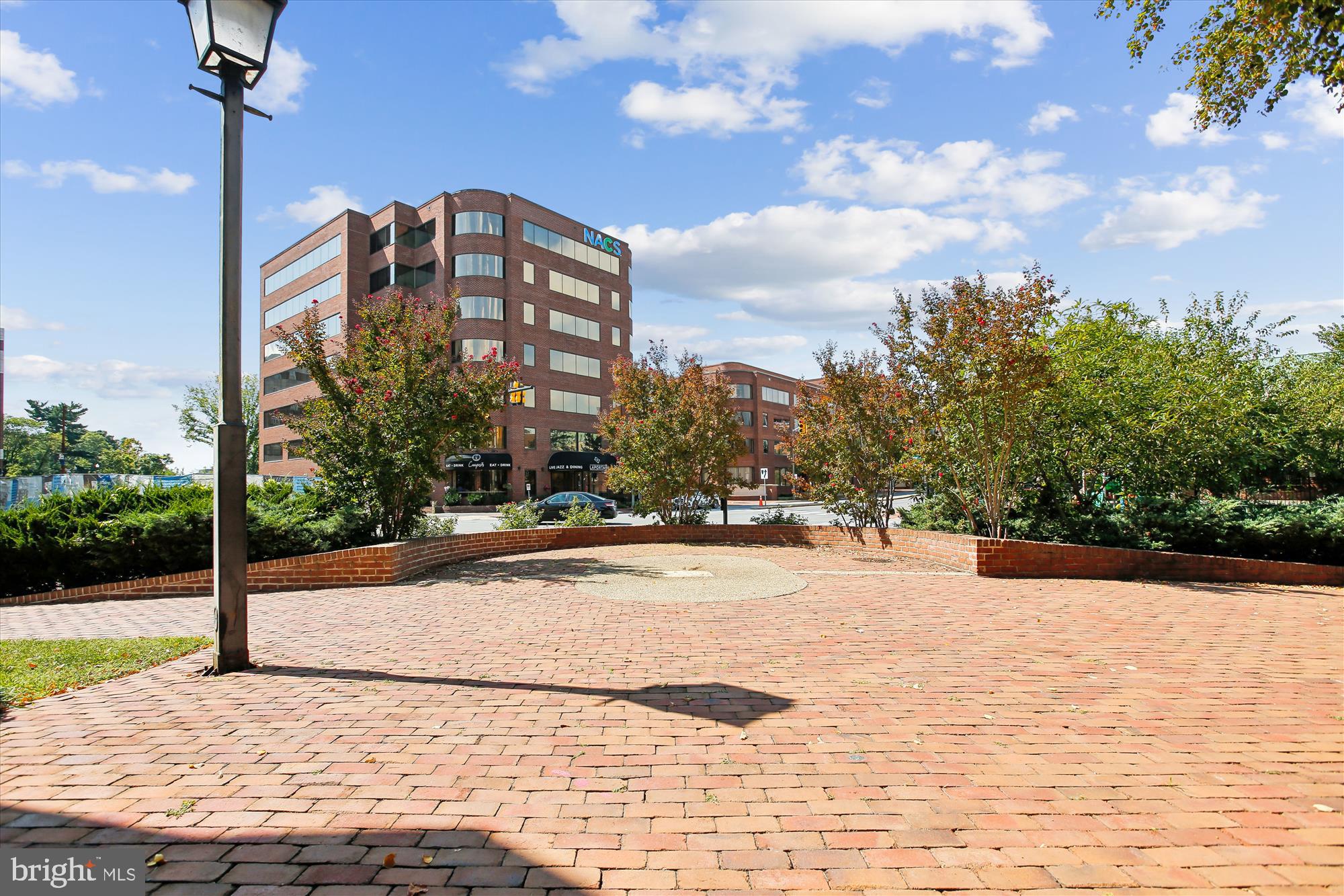 OLD TOWN ALEXANDRIA - Commercial Lease