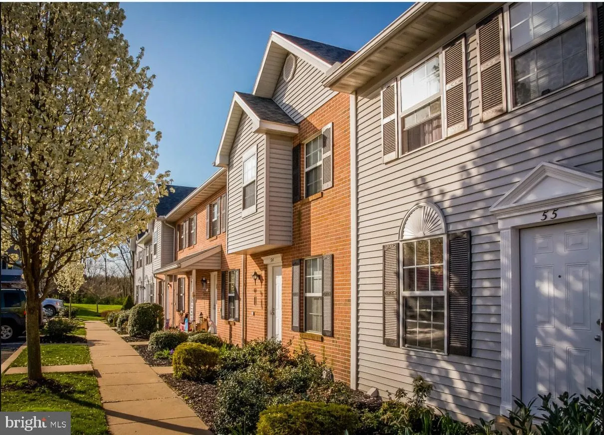 Lancaster, Pennsylvania 17603, United States, ,Commercial,Active,121610