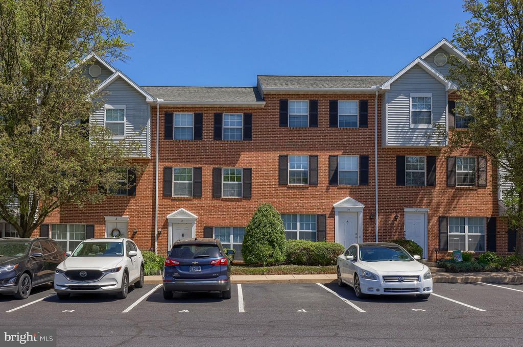 Photo of 1 Ramsgate Lane, LANCASTER, PA 17603 (MLS # PALA2068144)