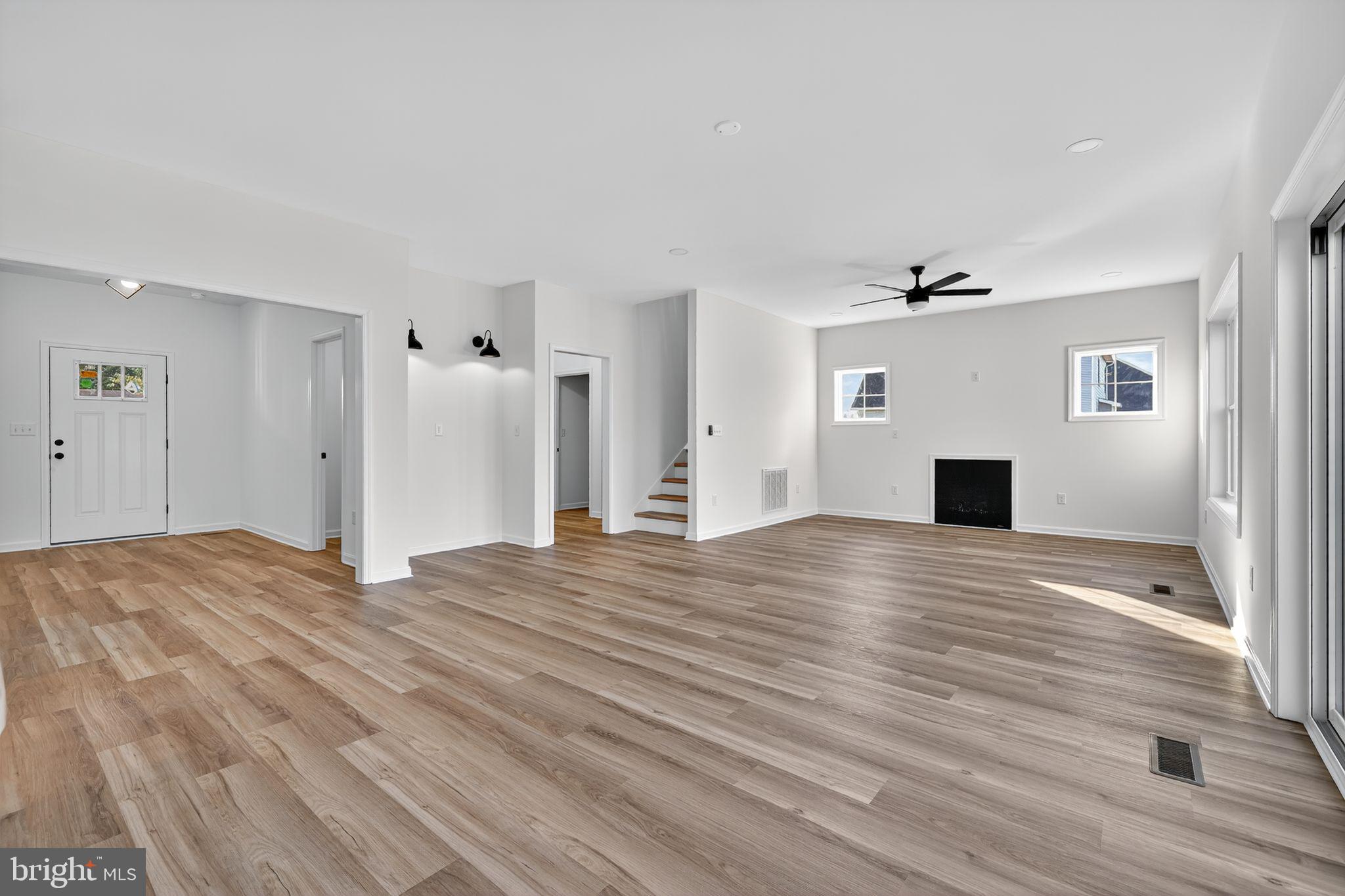 QUINN'S LANDING - Residential