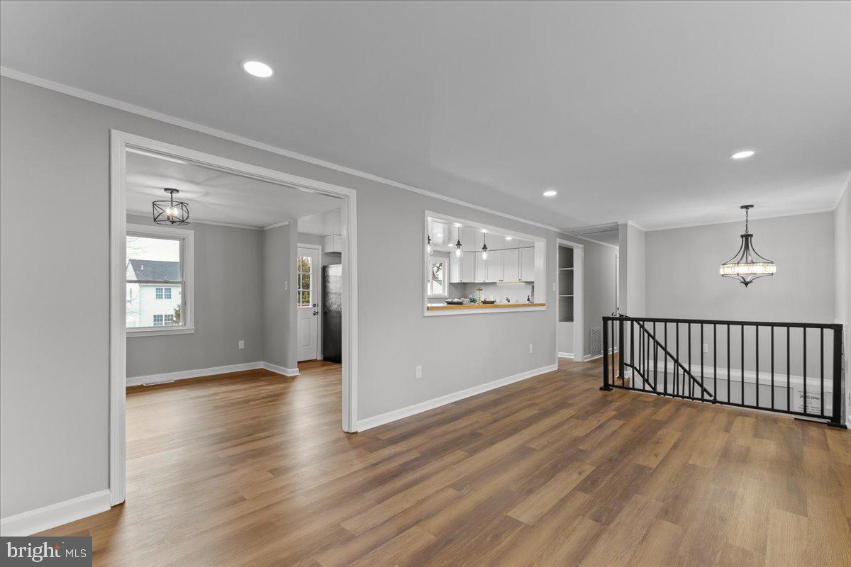 CLIFFTON ON THE POTOMAC - Residential