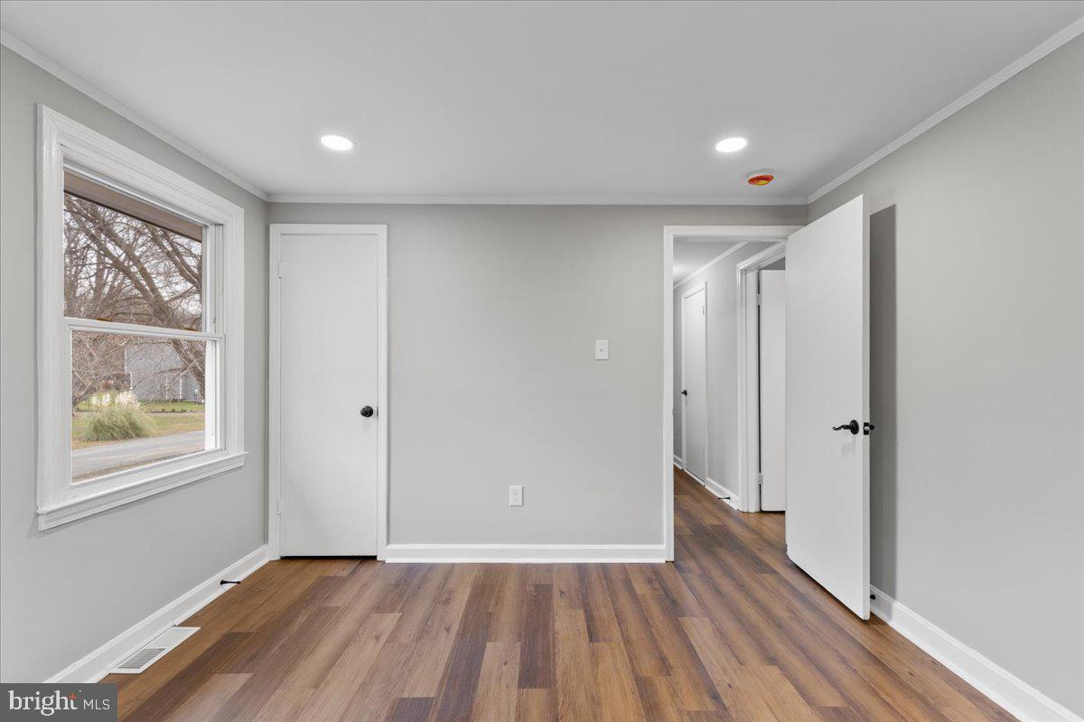 CLIFFTON ON THE POTOMAC - Residential