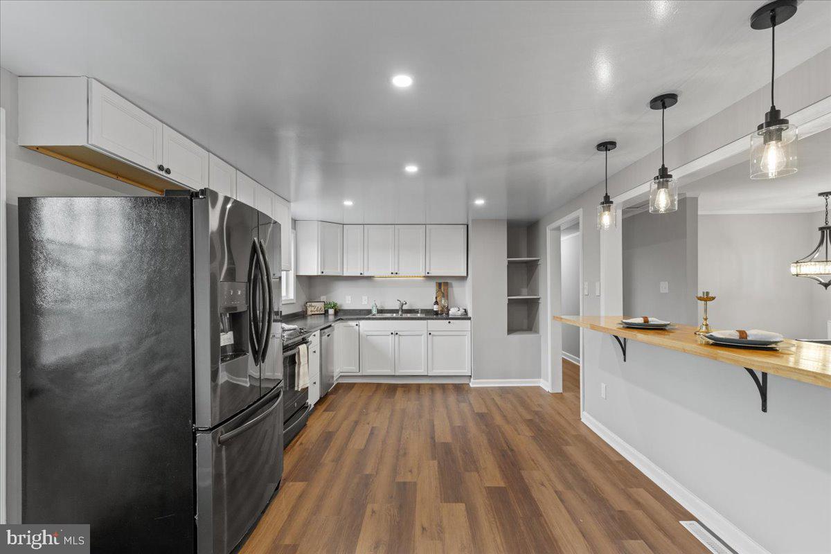 CLIFFTON ON THE POTOMAC - Residential