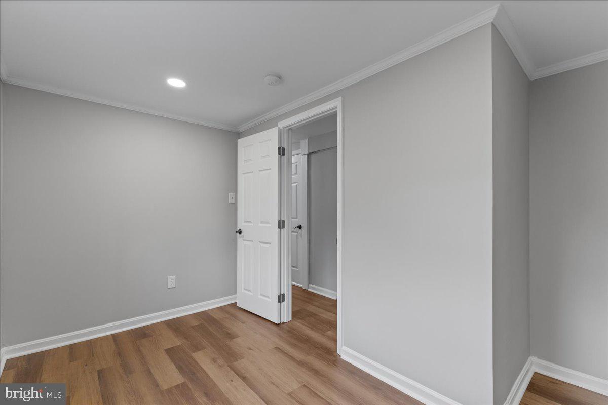 CLIFFTON ON THE POTOMAC - Residential