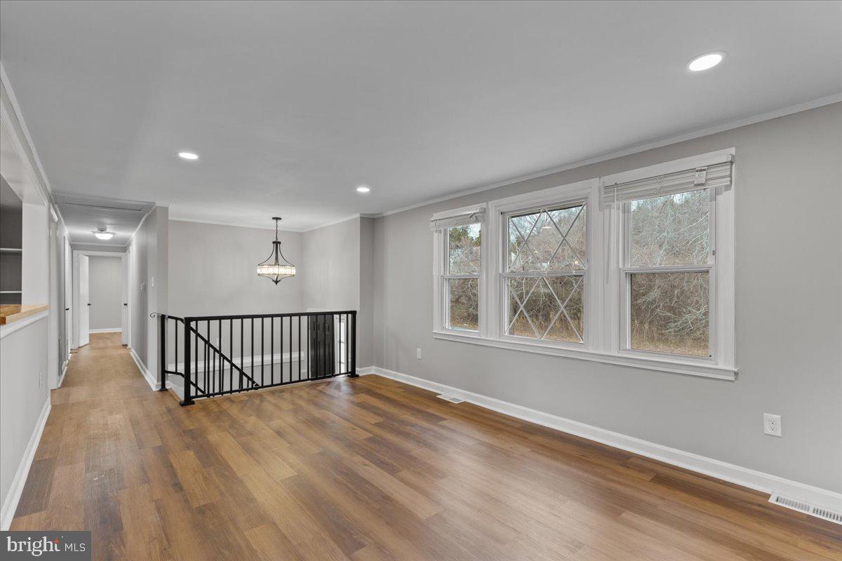 CLIFFTON ON THE POTOMAC - Residential