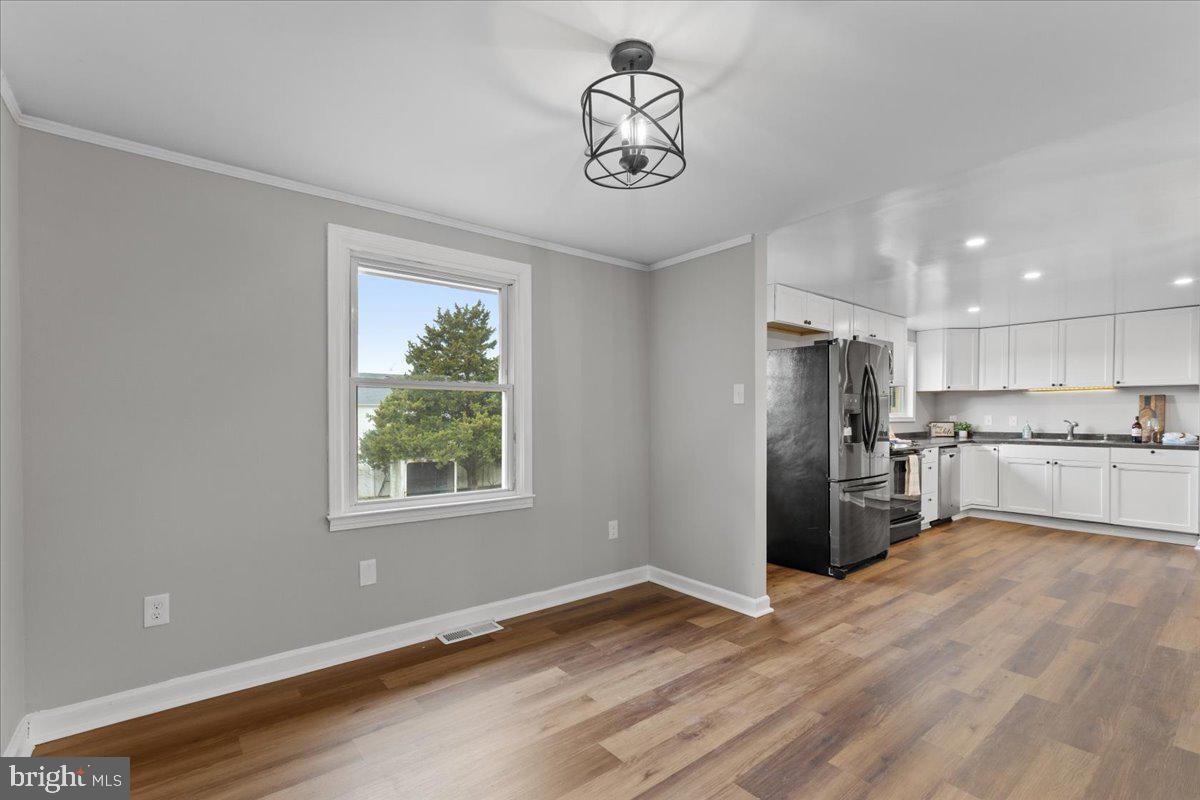 CLIFFTON ON THE POTOMAC - Residential