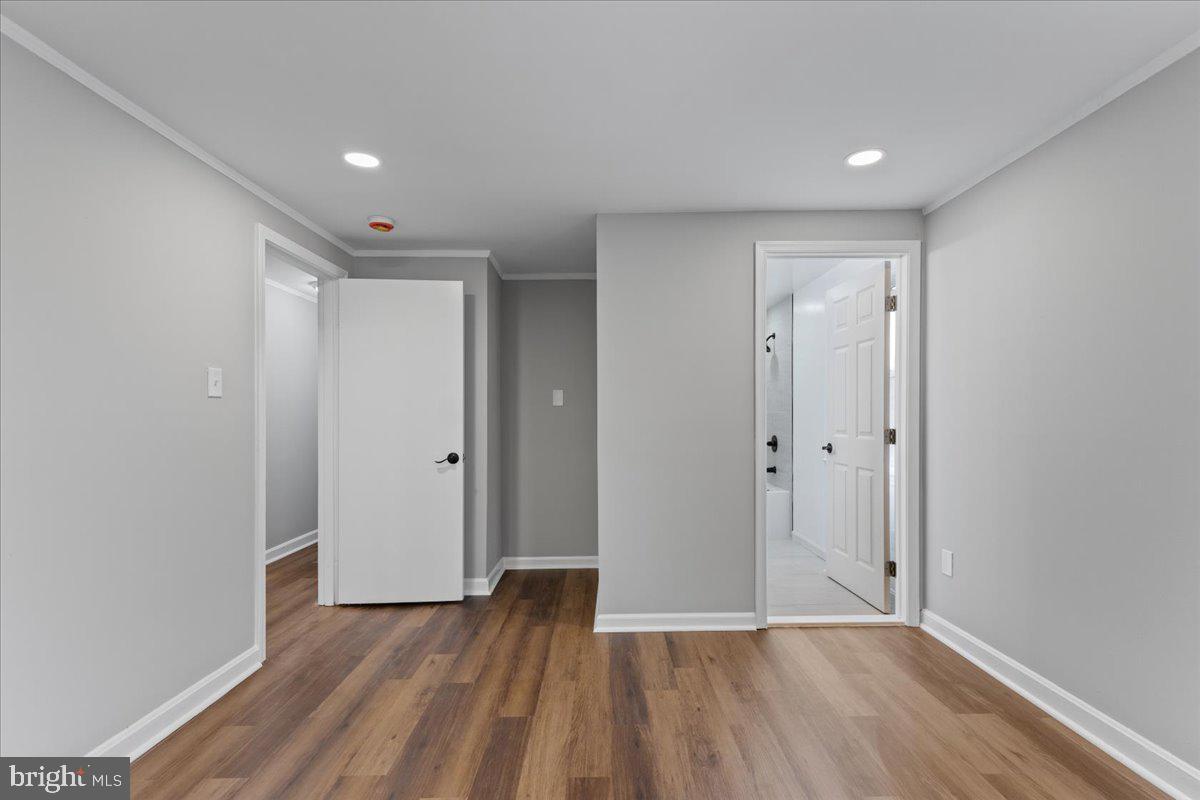 CLIFFTON ON THE POTOMAC - Residential