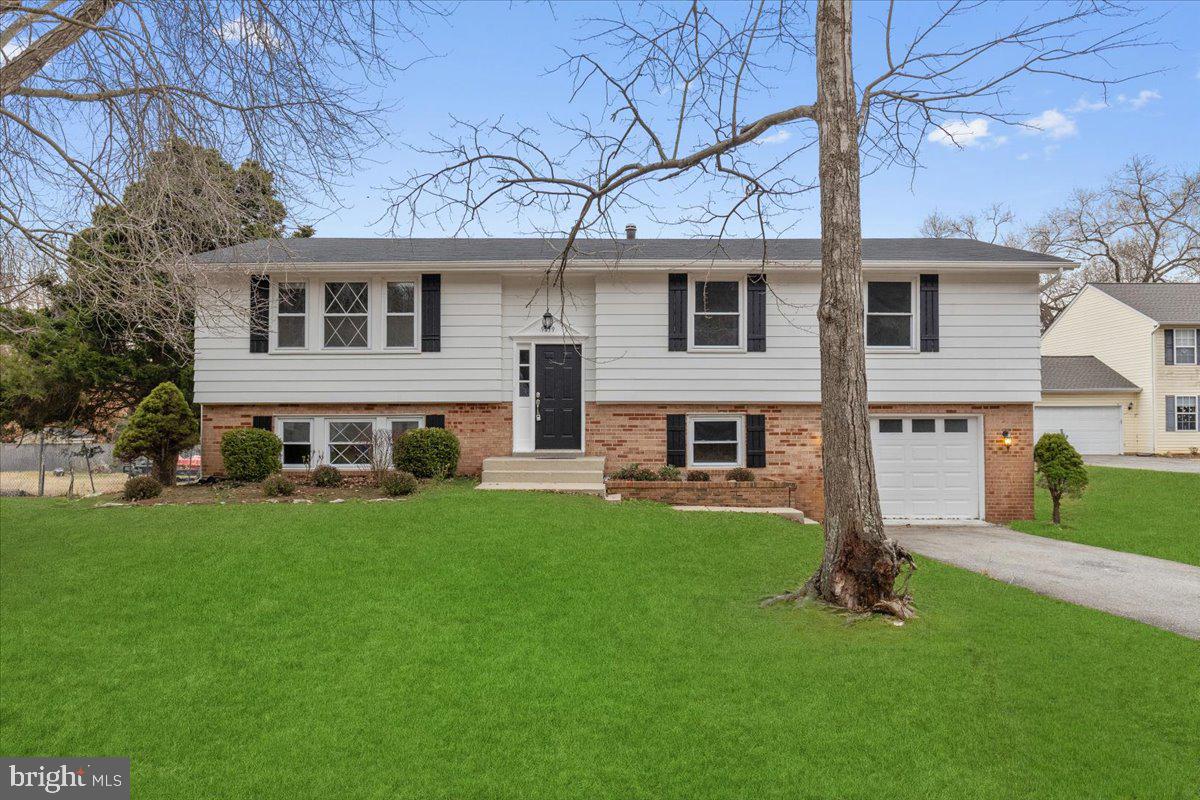 CLIFFTON ON THE POTOMAC - Residential