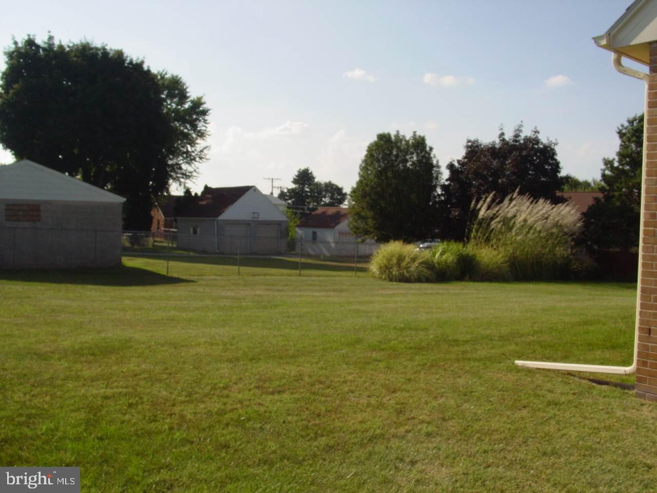 EAST YORK - Residential
