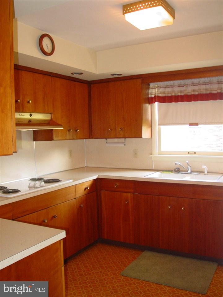 EAST YORK - Residential