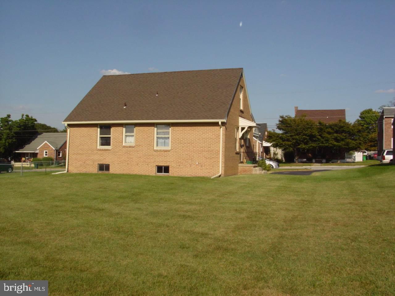 EAST YORK - Residential