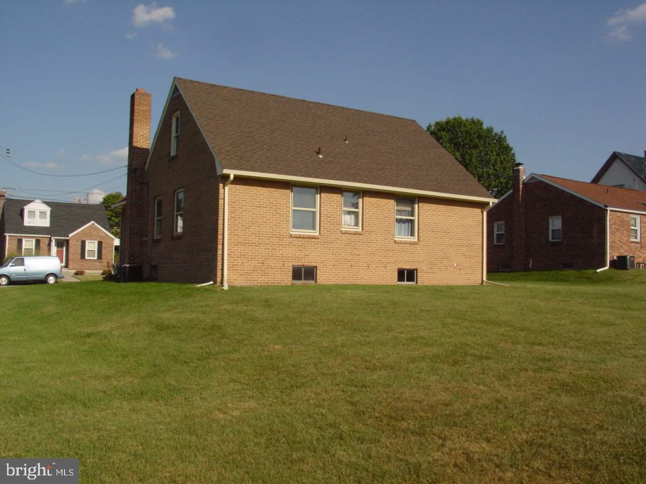 EAST YORK - Residential