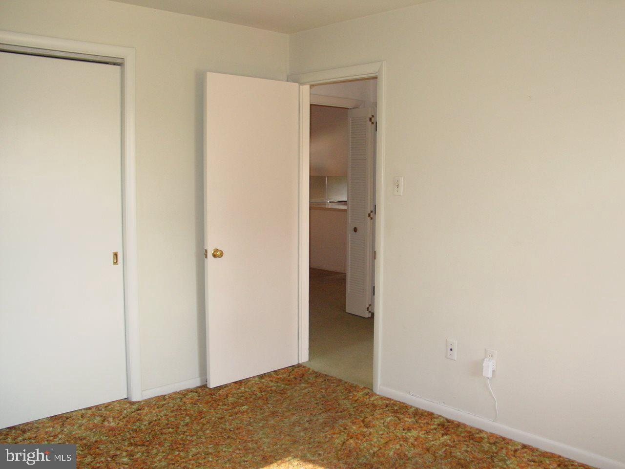 EAST YORK - Residential