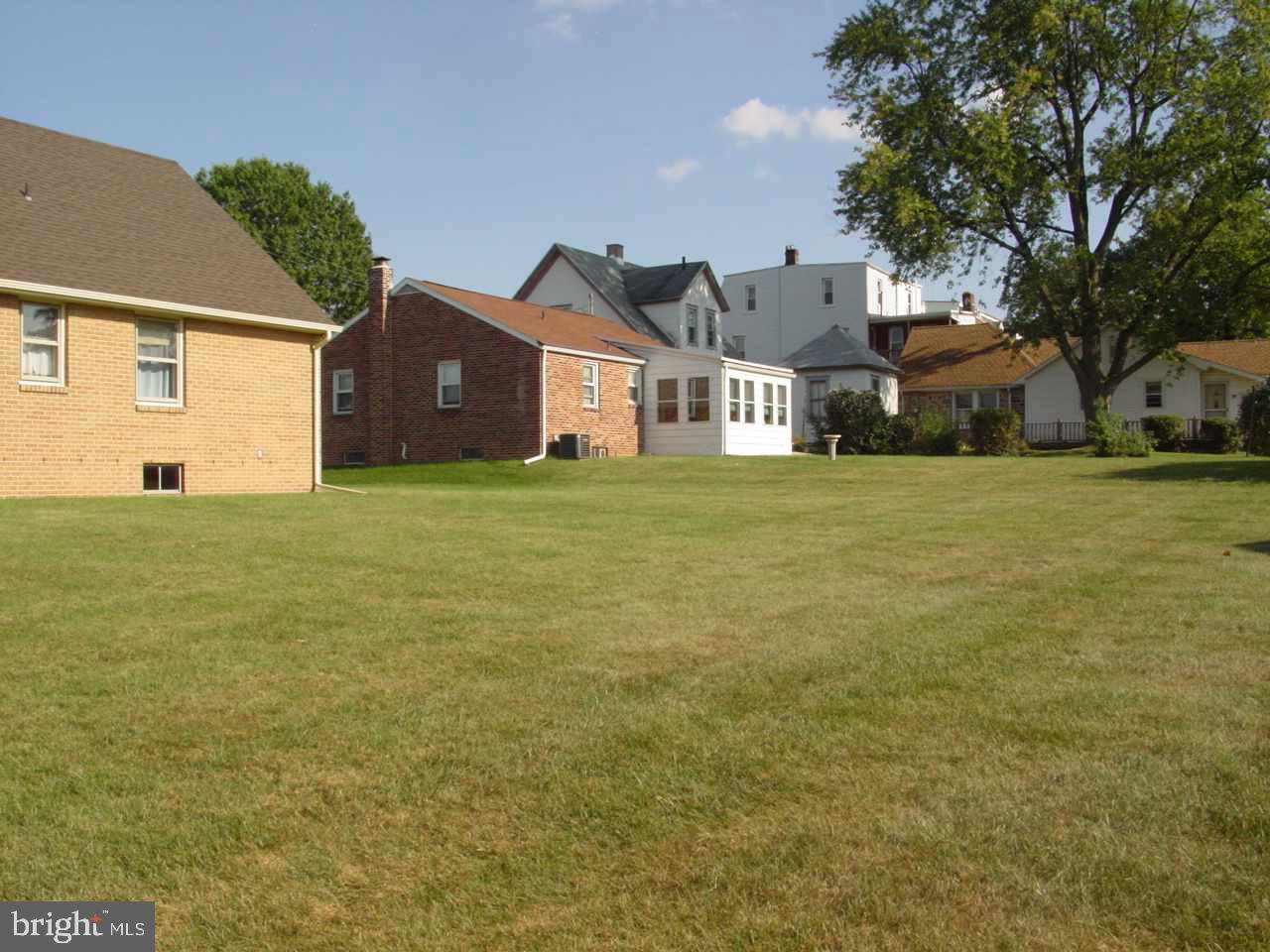 EAST YORK - Residential
