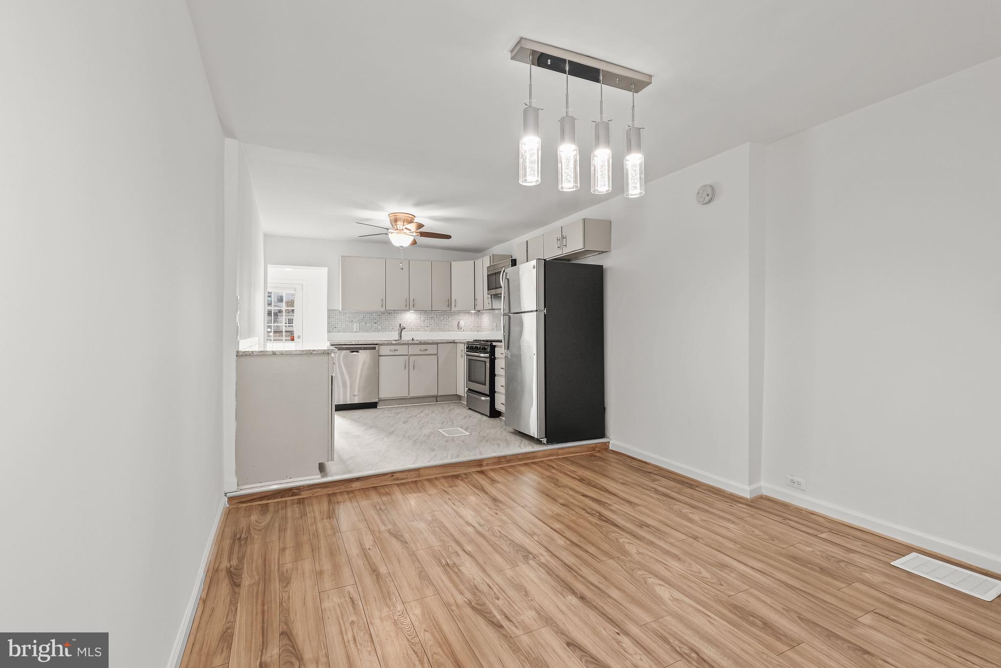 RIVERSIDE - Residential