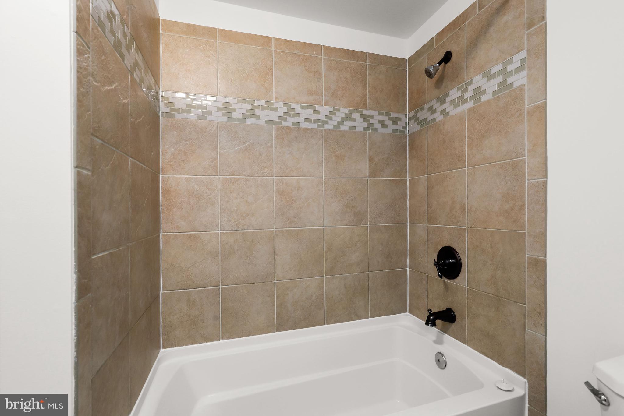 RIVERSIDE - Residential