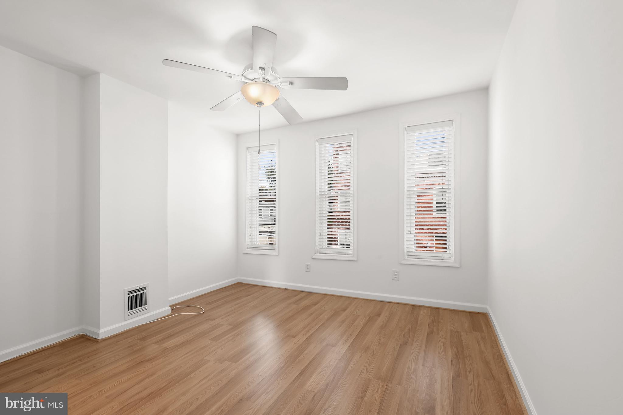 RIVERSIDE - Residential