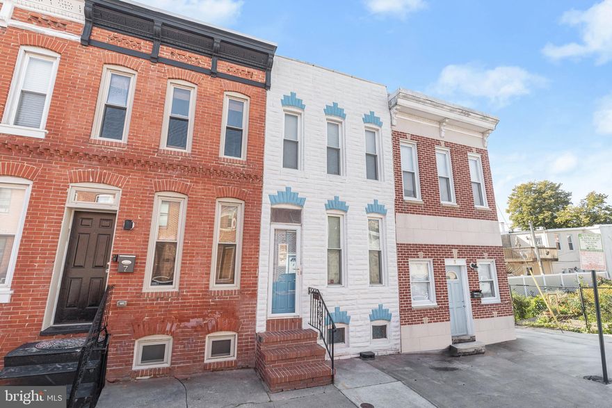 Welcome to this charming two-bedroom rowhome situated in the sought-after Riverside neighborhood of Baltimore, offering close proximity to the city's finest attractions. Upon entry, you are welcomed into a living room filled with natural light streaming through sun-filled windows. The room is adorned with a freshly-painted, modern neutral color palette, setting a contemporary and inviting tone that extends throughout the home. Ideal for entertaining, the dining room seamlessly connects to a fully equipped kitchen. Continuing beyond the kitchen, a convenient half bathroom features a stacked washer and dryer. Venturing upstairs, the primary bedroom beckons with a spacious walk-in closet, providing ample storage. A second bedroom, and a full bathroom in the hallway complete the upper level. Enjoy spending time outside in the fenced rear patio.