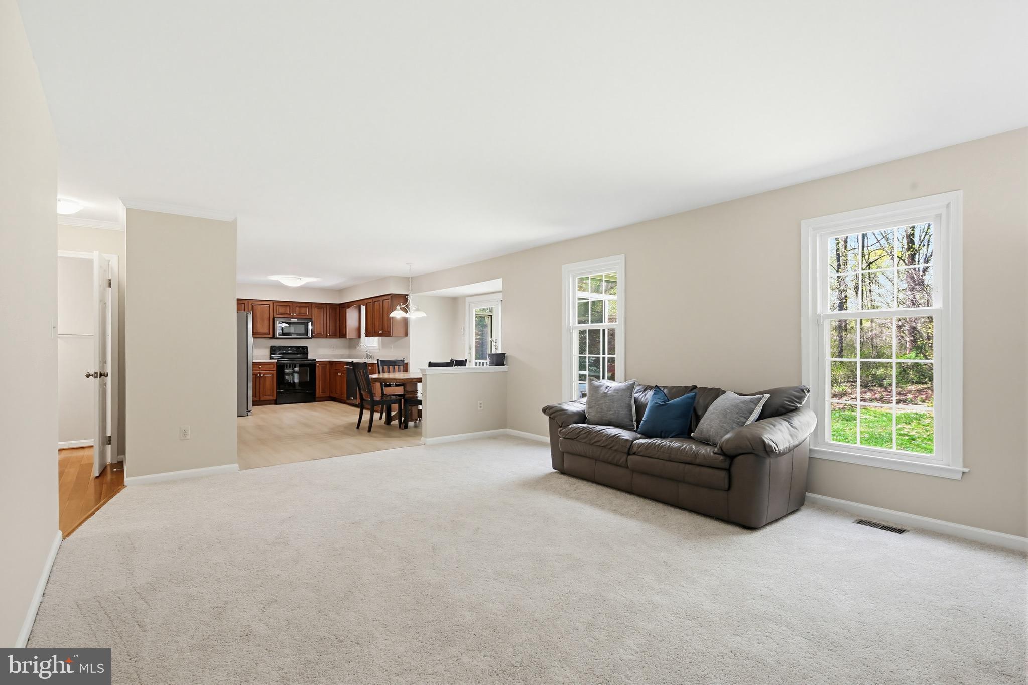 WARFIELDS RANGE - Residential