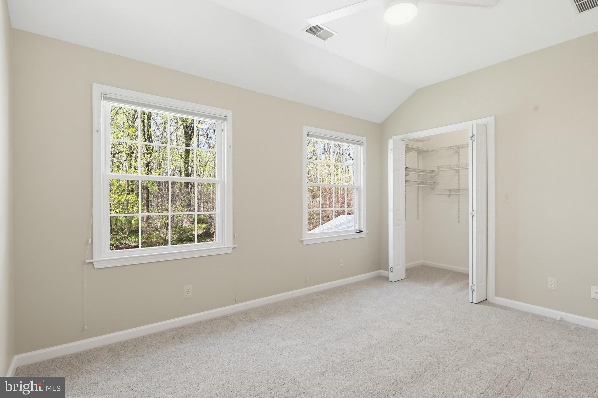 WARFIELDS RANGE - Residential