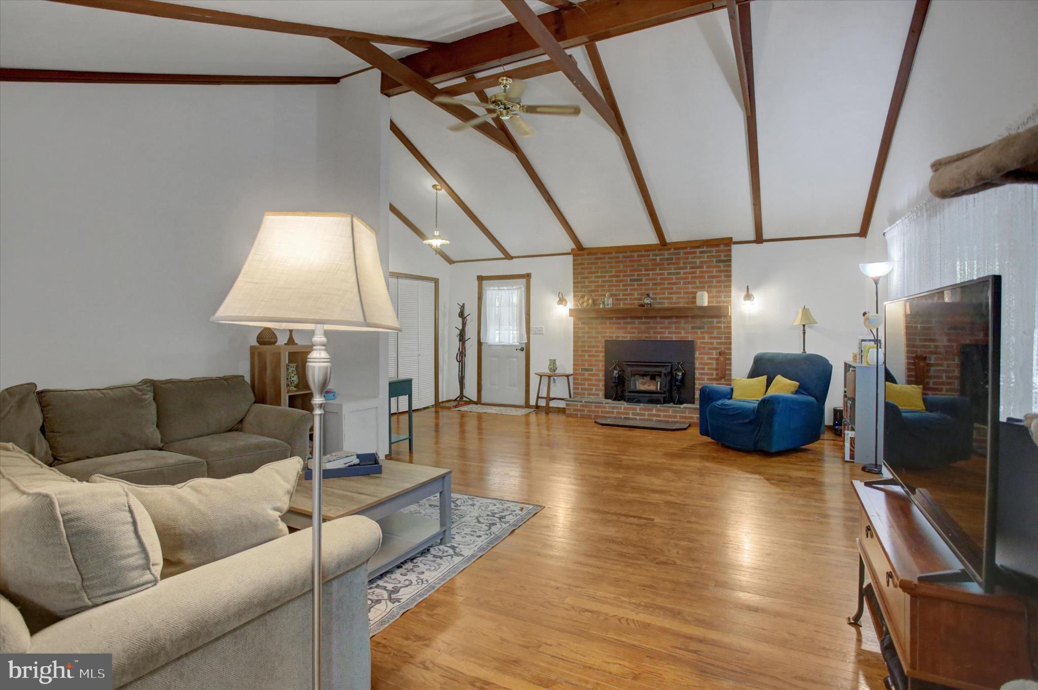 9 WREN TRAIL
