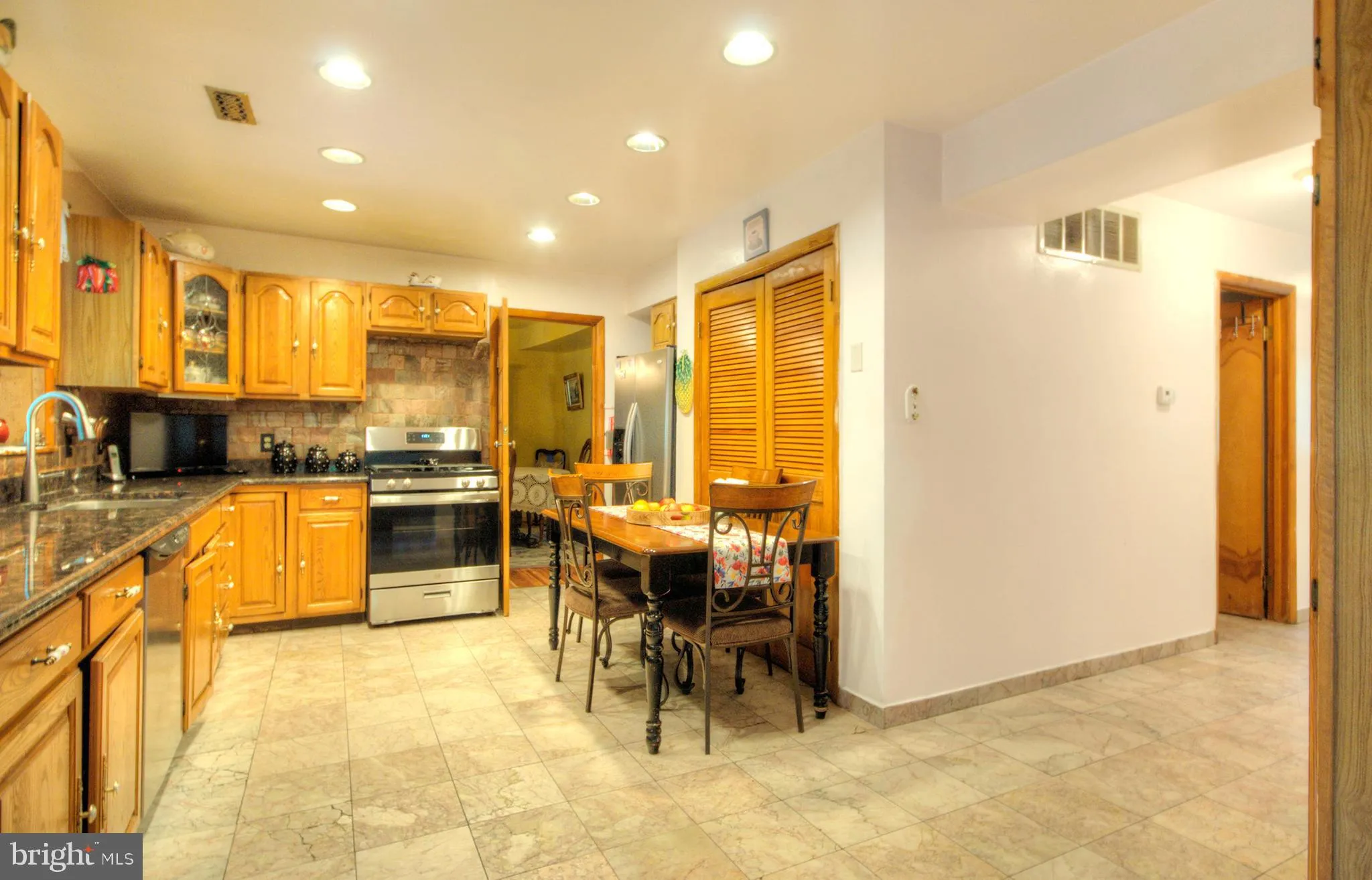 Cherry Hill, New Jersey 08003, United States, 4 Bedrooms Bedrooms, ,3 BathroomsBathrooms,Residential,Active,170103