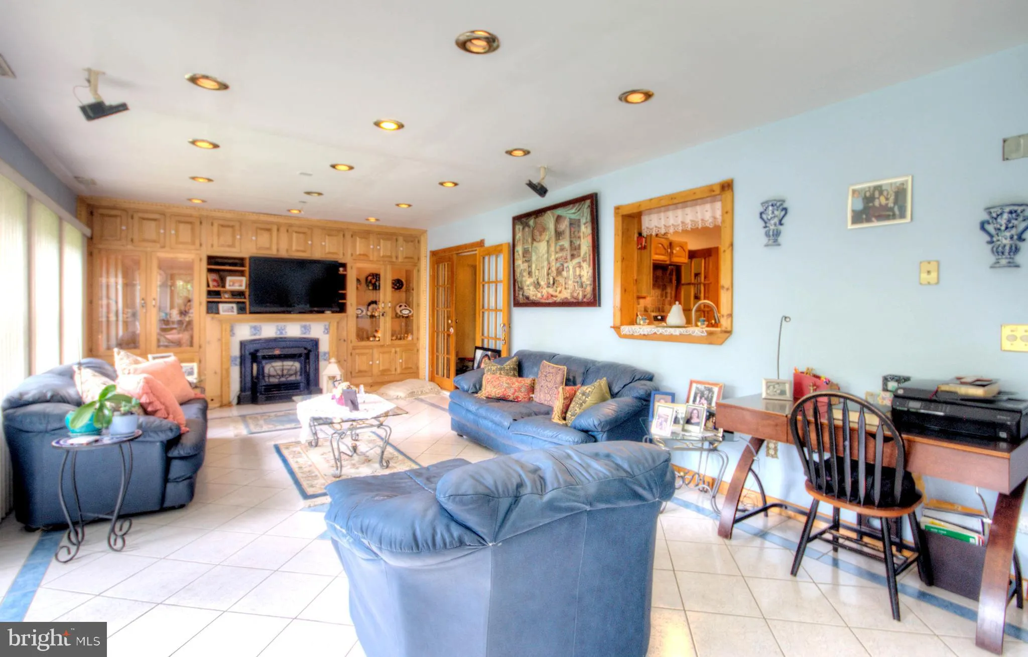 Cherry Hill, New Jersey 08003, United States, 4 Bedrooms Bedrooms, ,3 BathroomsBathrooms,Residential,Active,170103