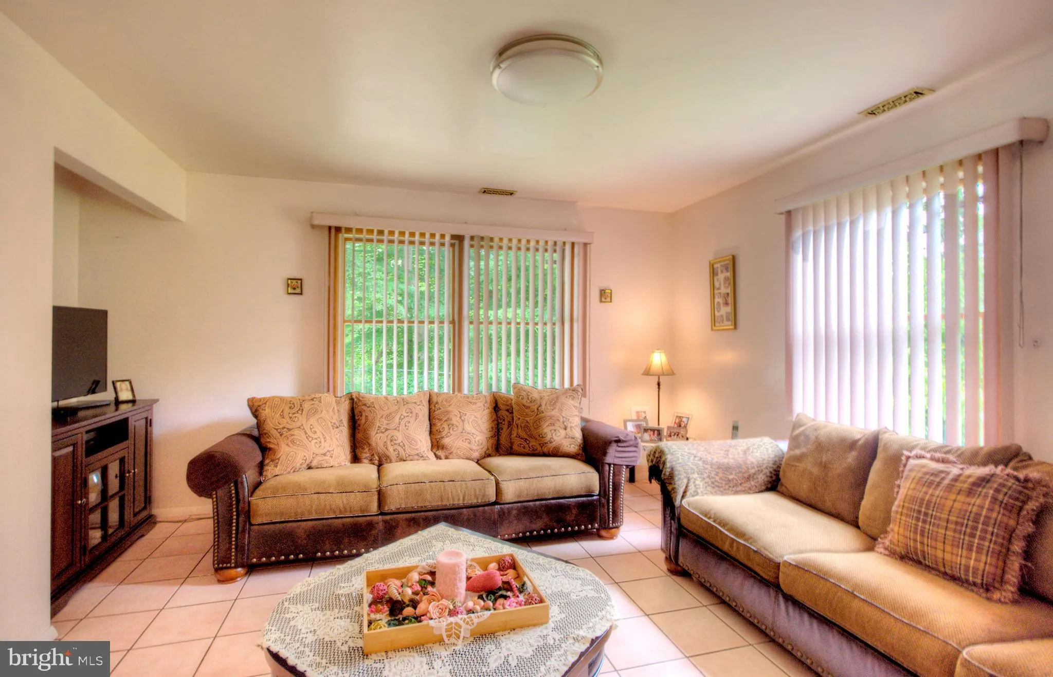 Cherry Hill, New Jersey 08003, United States, 4 Bedrooms Bedrooms, ,3 BathroomsBathrooms,Residential,Active,170103