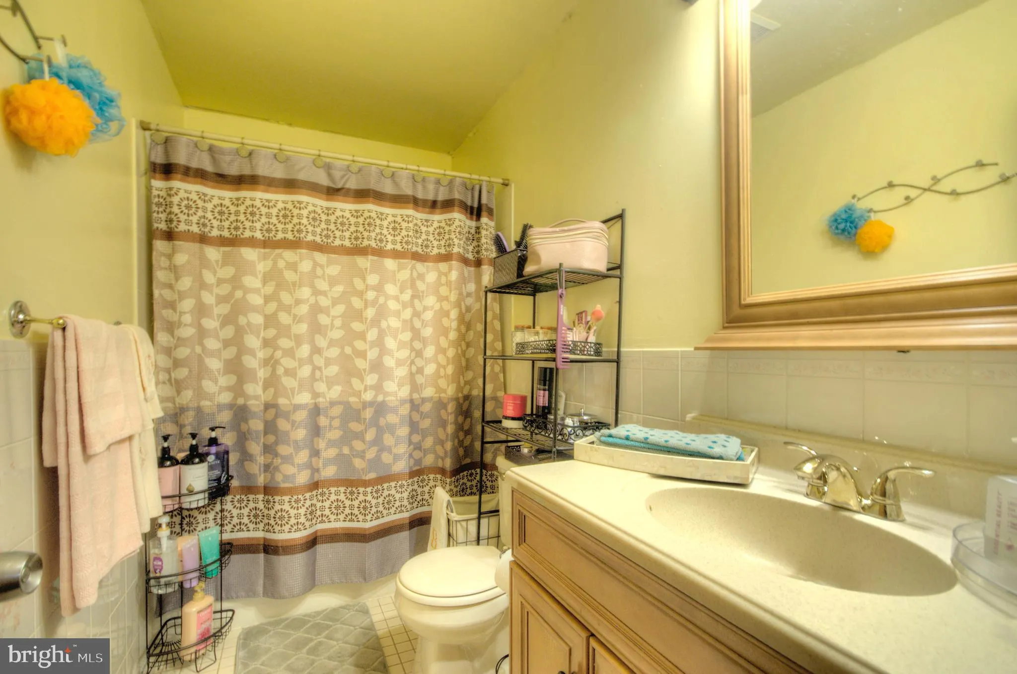 Cherry Hill, New Jersey 08003, United States, 4 Bedrooms Bedrooms, ,3 BathroomsBathrooms,Residential,Active,170103