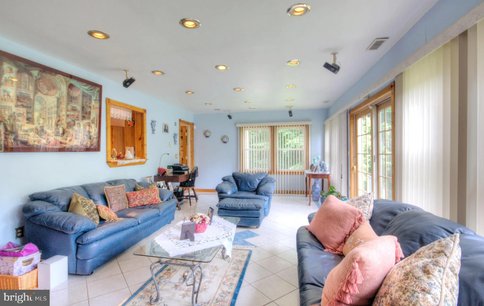 Cherry Hill, New Jersey 08003, United States, 4 Bedrooms Bedrooms, ,3 BathroomsBathrooms,Residential,Active,170103