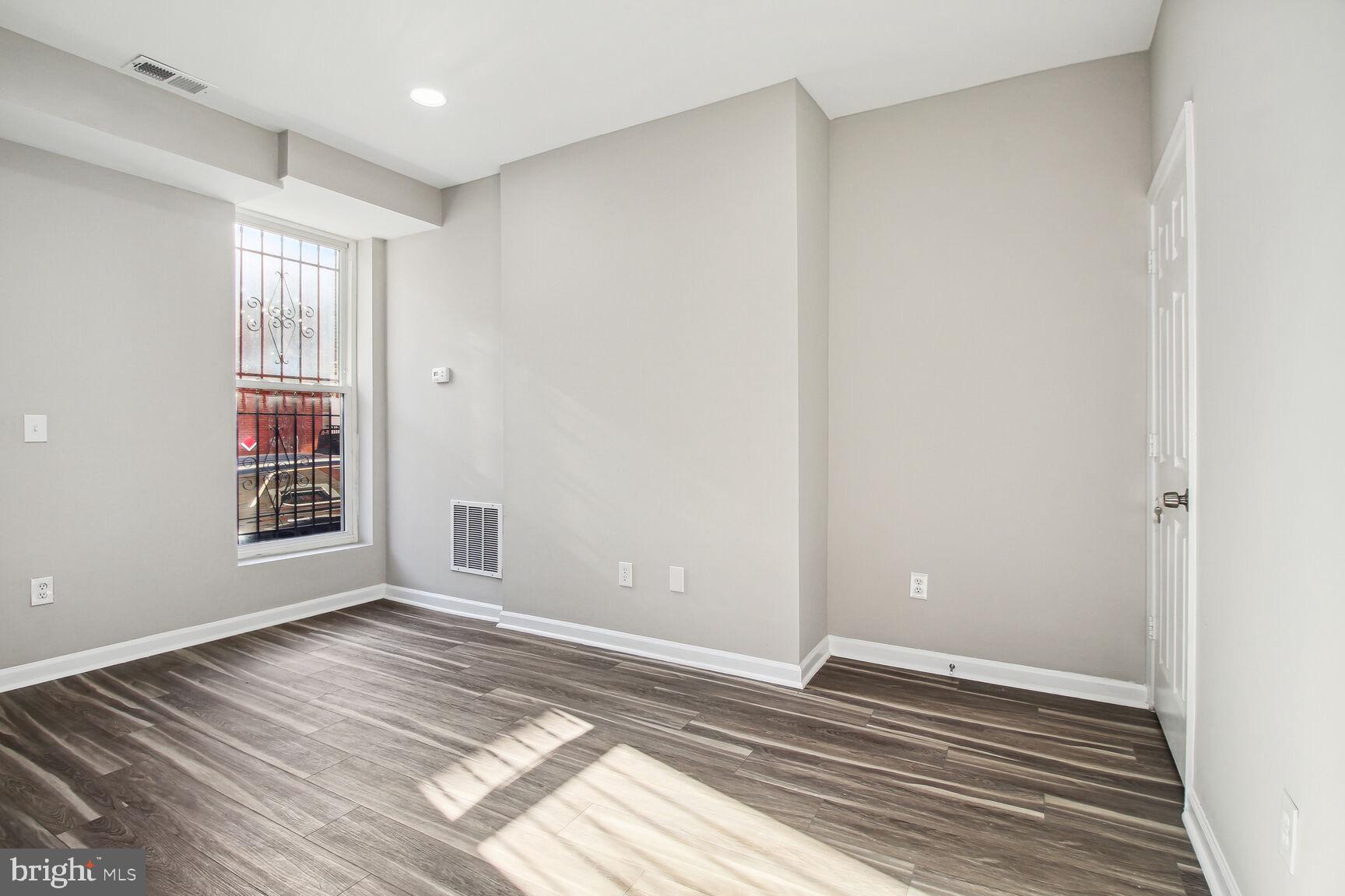 HARLEM PARK - Residential