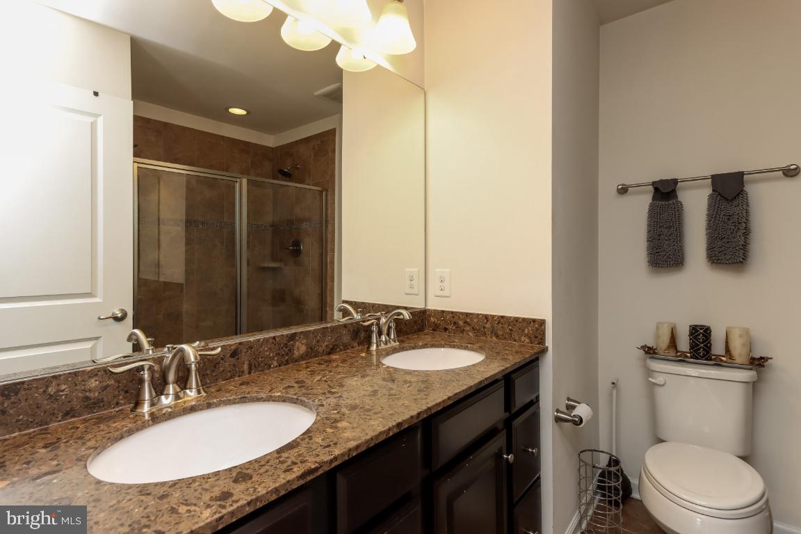 PARKSIDE - Residential