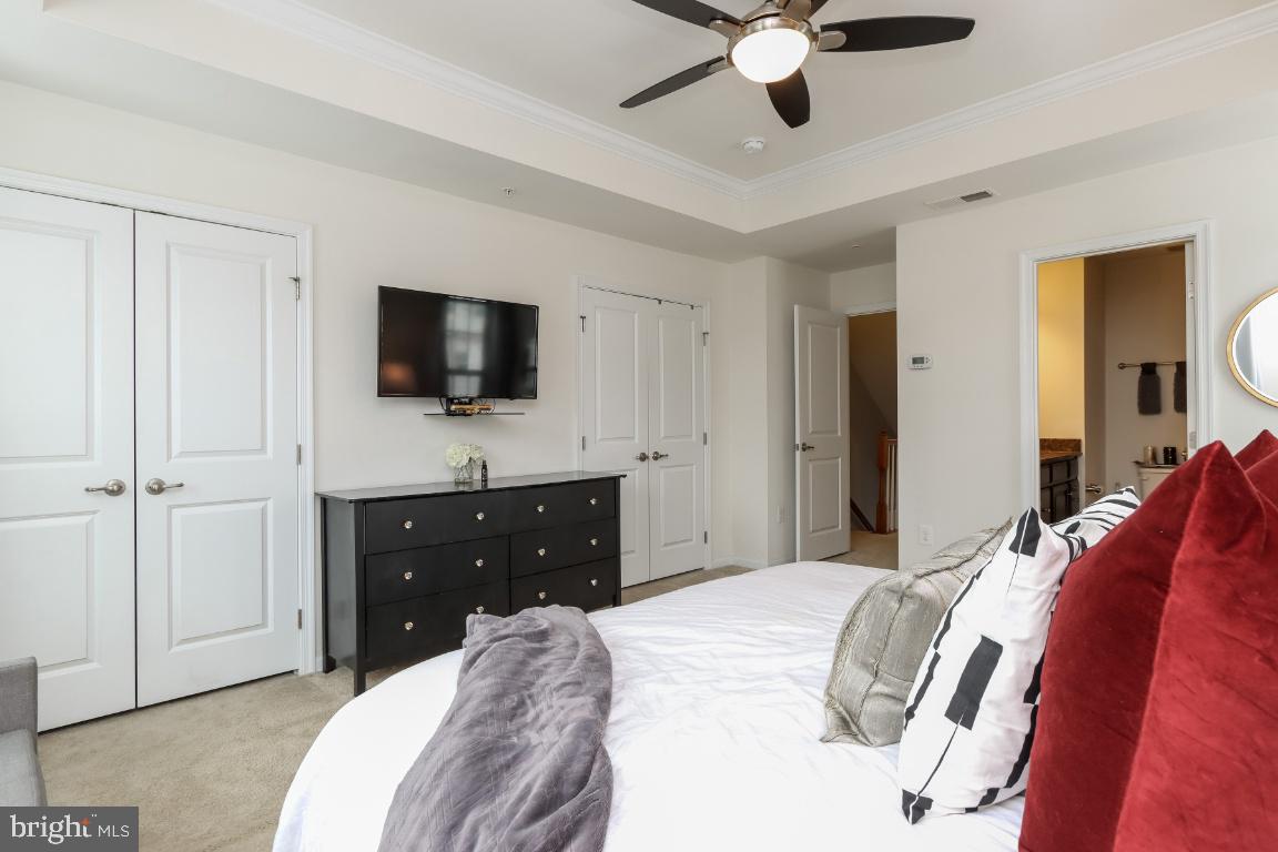 PARKSIDE - Residential