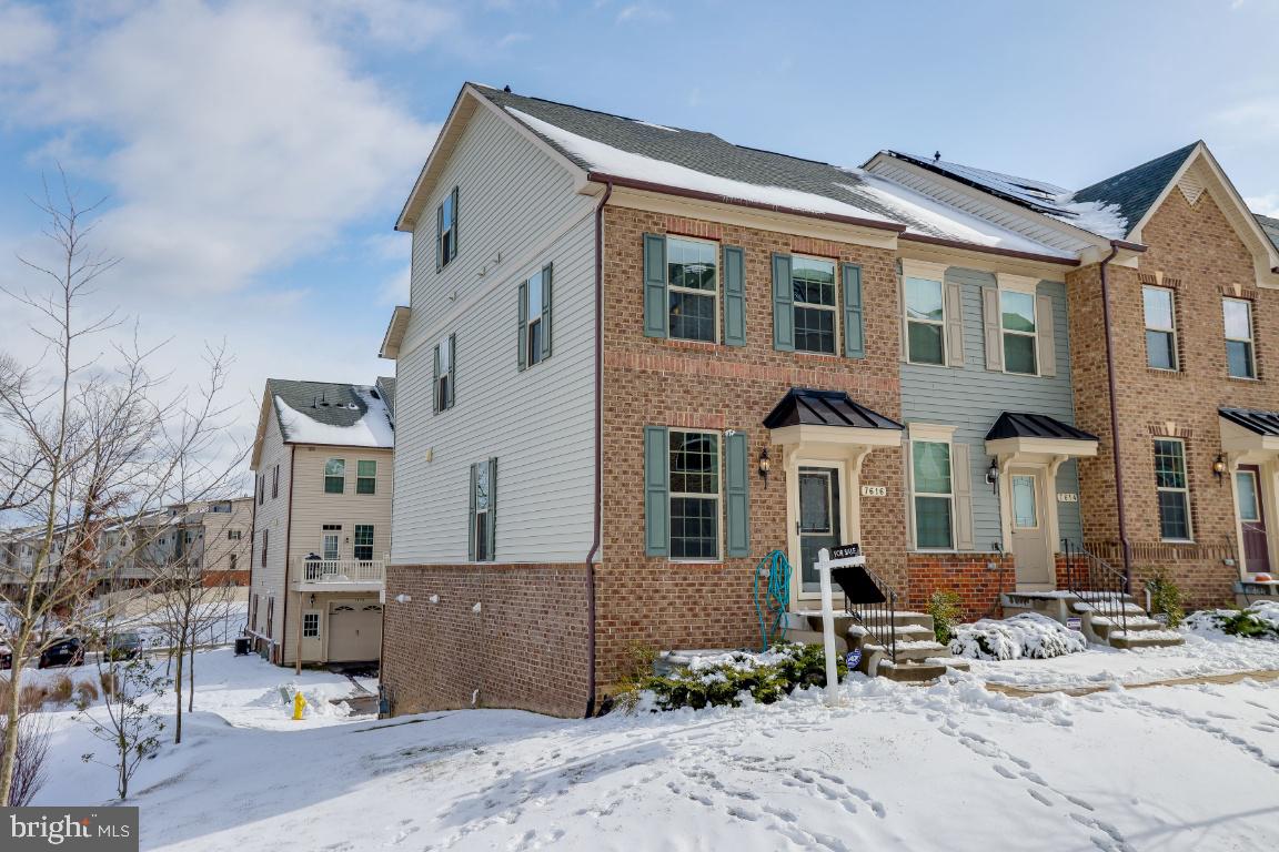 PARKSIDE - Residential