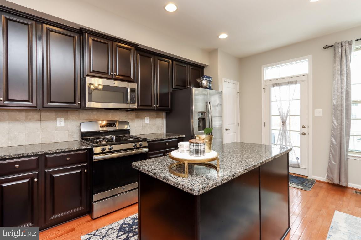 PARKSIDE - Residential