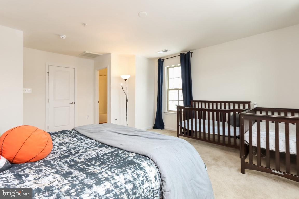 PARKSIDE - Residential