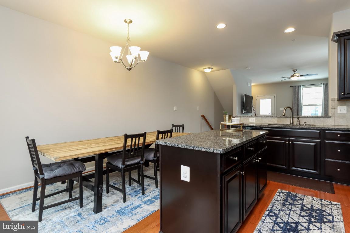 PARKSIDE - Residential