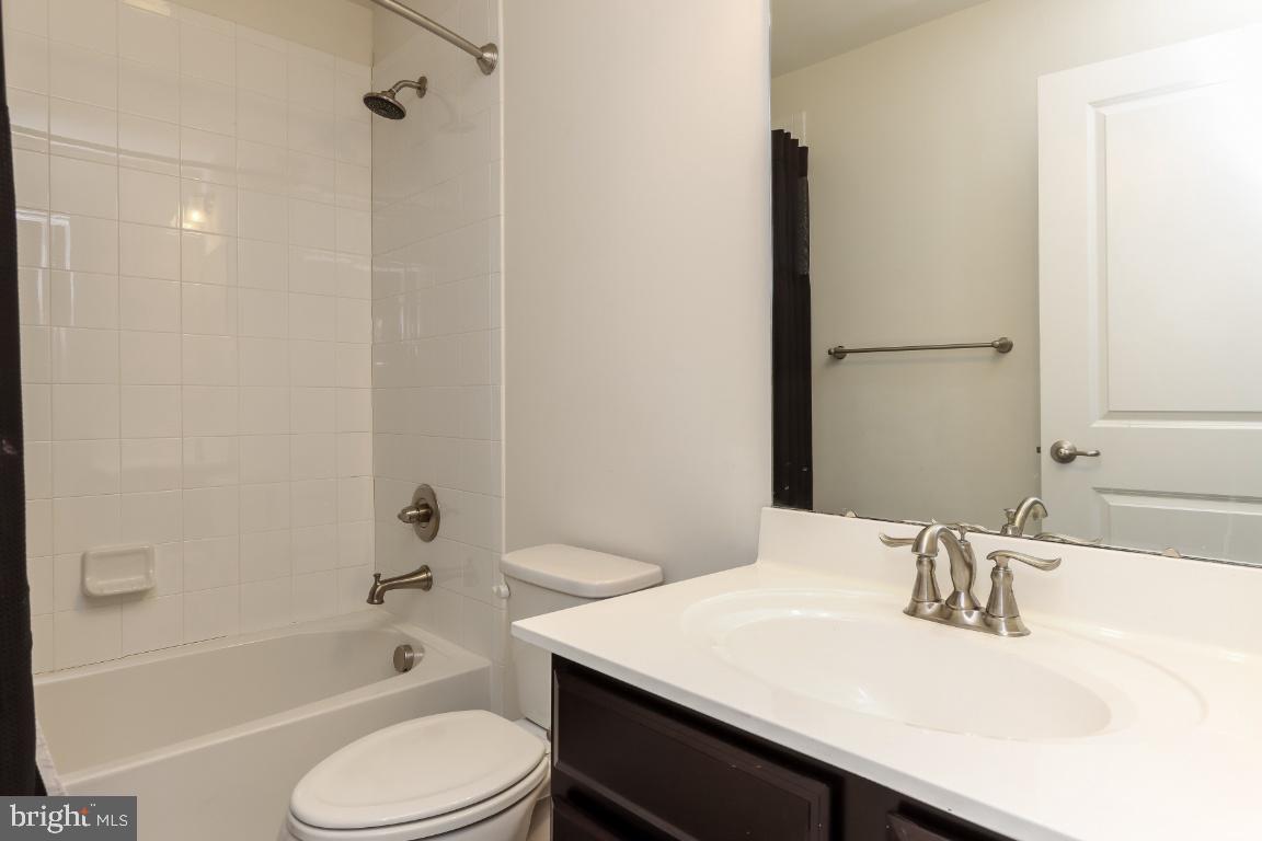 PARKSIDE - Residential